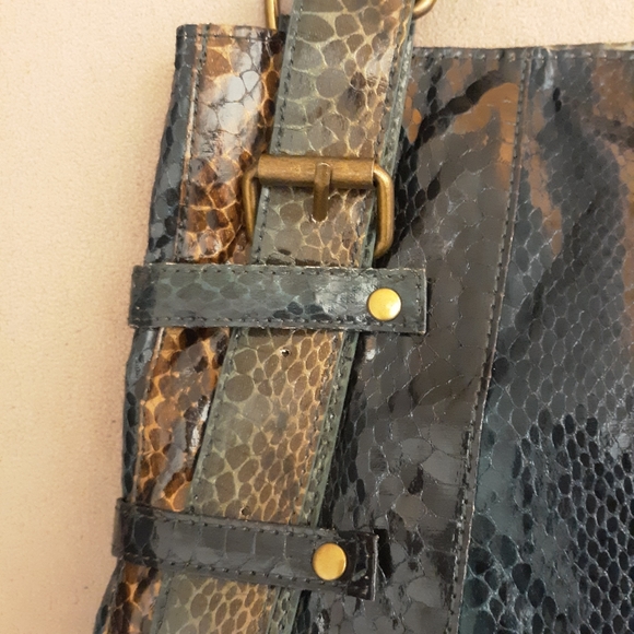 😎🐍Beautiful Snake-print Tote Bag!👜 - Picture 15 of 16